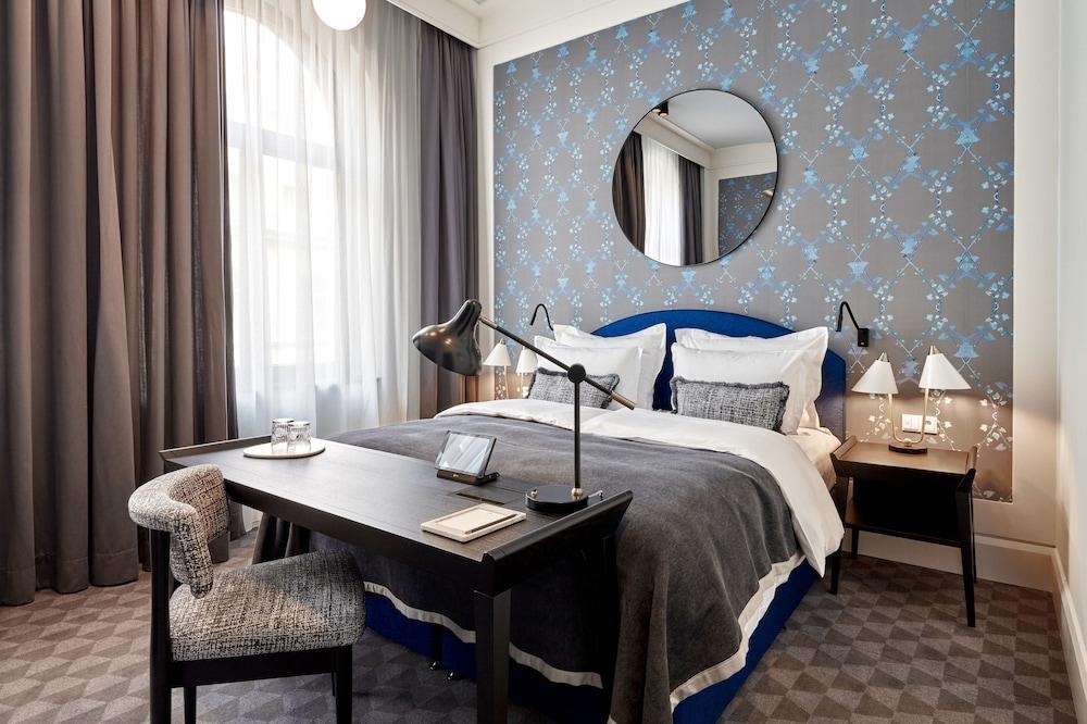 Tortue - Schoener Als Fantasie Hotel Hamborg
